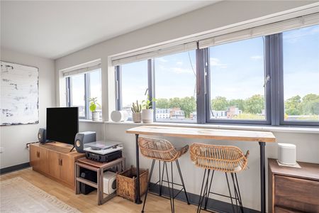 Woodmill Road, London, E5 9GJ - Photo 4