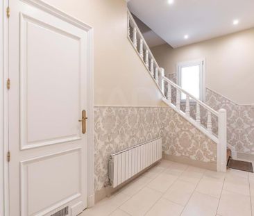 Madrid, Community of Madrid 28025 - Photo 2