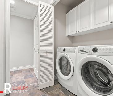 Townhouse in Surrey, BC - Photo 1