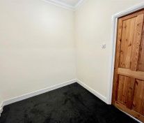 Windsor Avenue, Gateshead - Photo 1