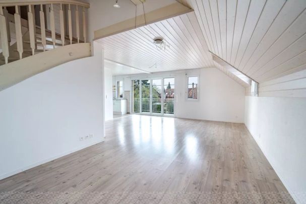 Bel appartement de 4,5 pièces - Photo 1