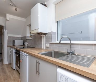 York Road, Headington - Photo 1