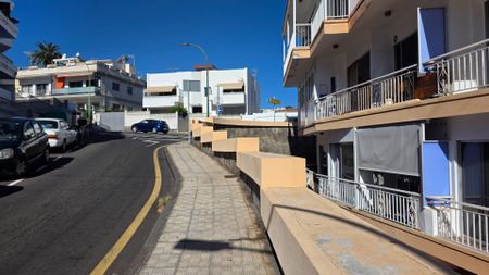 ¡EN ALQUILER! Espectacular Apartamento Reformado a Estrenar con Terraza en Puerto de la Cr – 0067-04670 - Photo 4