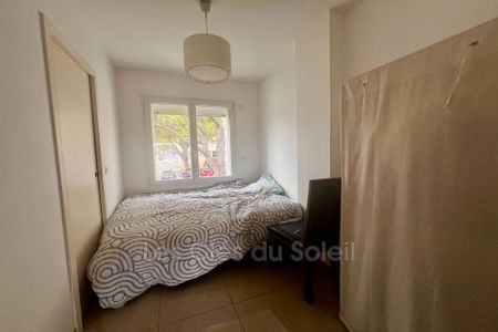 Location appartement meublé 3 pièces 54 m² Toulon - Photo 2