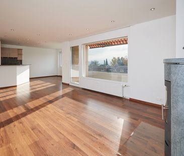 4½-Zimmerwohnung, hoher Ausbaustandard, wunderschöne Aussicht - Photo 1