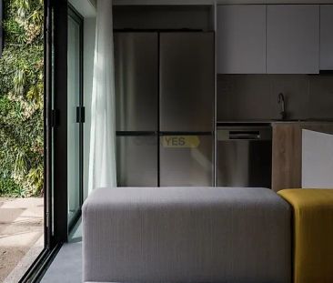 Apartment T5 in Paranhos, Porto - Photo 4
