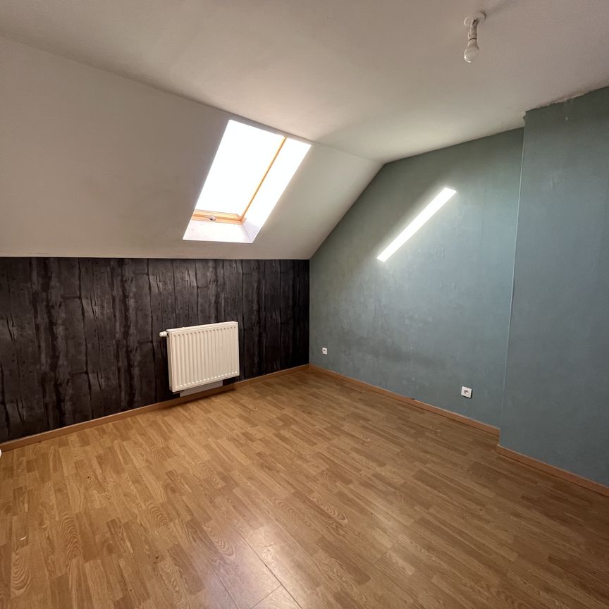 Location Appartement 4 pièces 82m² FOLSCHVILLER 57730 - Photo 1
