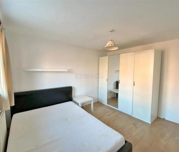 4 bedroom terraced house to rent - Photo 4