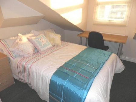 167 Dawlish Road - Photo 5