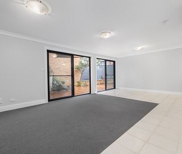 2/122 Pacific Drive, 2444, Port Macquarie Nsw - Photo 1