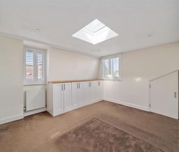 3 bedroom maisonette to rent - Photo 1