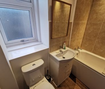 43 Cleghorn Street, West End, Dundee - Photo 3