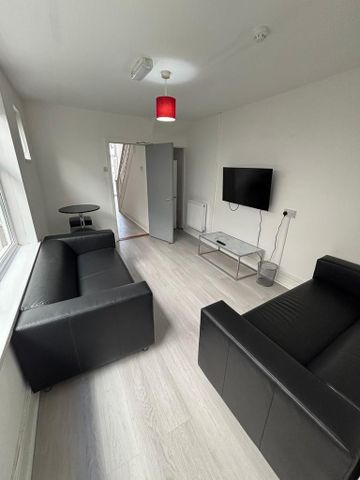 6 bedroom house share to rent - Photo 2