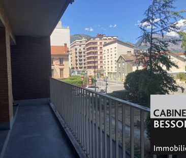 Location Appartement 1 pièce 33m² GRENOBLE 38100 - Photo 3