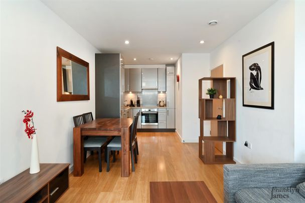 Coral Apartments, E14 7GL, London - Photo 1