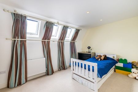 5 bedroom terraced house to rent - Photo 2