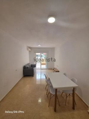 Alquiler de piso en Avenida de Daya Nueva, 5 - Photo 1