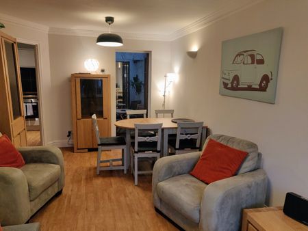 3 Bed Terraced House, Brunswick Mews, BN3 - Photo 2