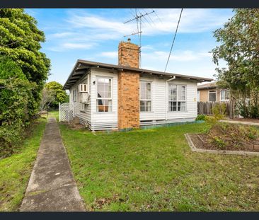 Conveniently located home! - Photo 5