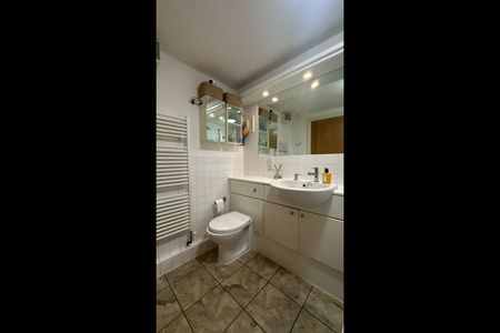 Room in a Shared Flat, Rotherhithe Street, SE16 - Photo 3