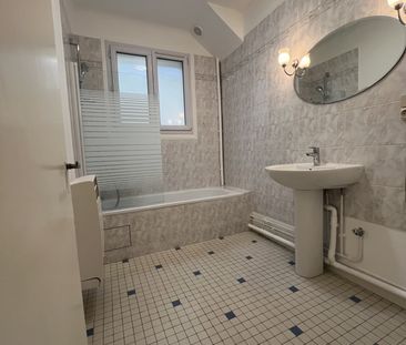 Location Appartement 3 pièces 72m² AVON 77210 - Photo 5