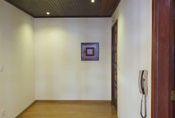 Apartamento T3 situado na zona residencial da Forca, em Aveiro.