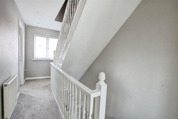 3 bedroom terraced house to rent - Photo 1