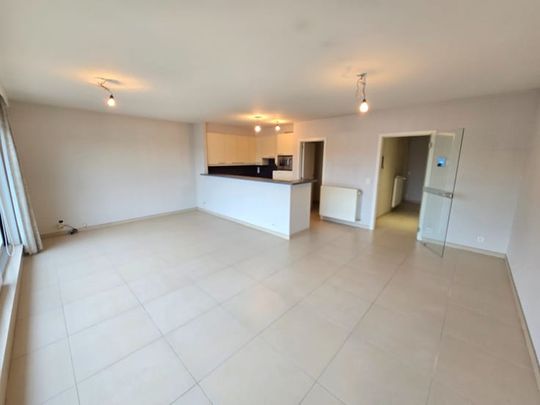 Appartement te huur - Foto 1