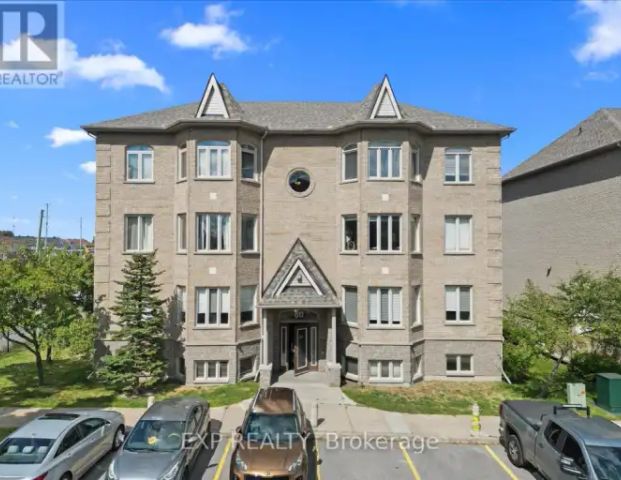 1 - 80 BRIARGATE PRIVATE | 1 - 80 BRIARGATE PRIVATE, Ottawa - Photo 1