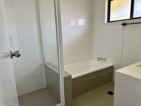 2 Graham Place, Alstonville NSW 2477 - House For Rent | Domain - Photo 5