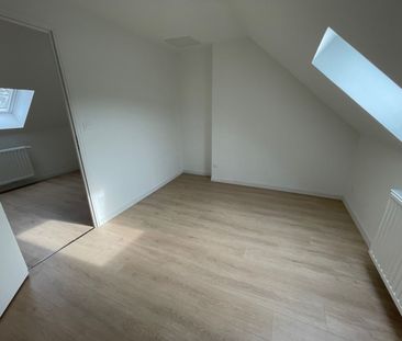 Location Appartement 3 pièces 54m² LILLE 59000 - Photo 1