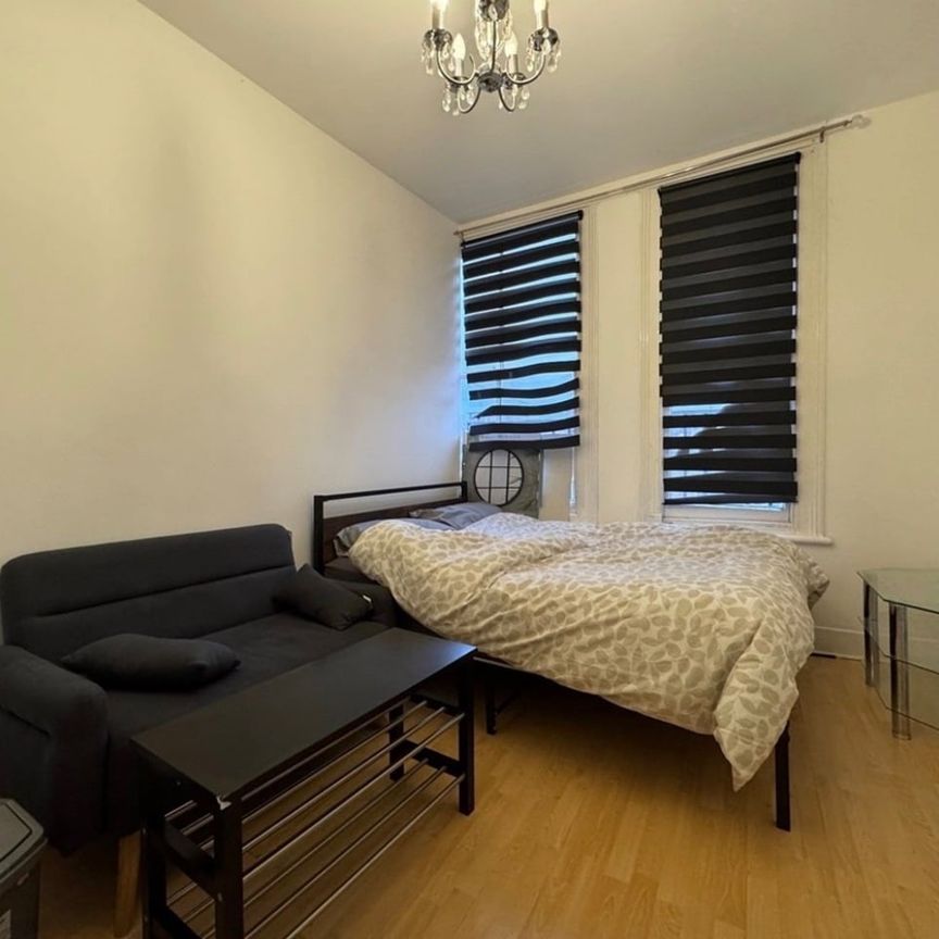 Room in a Shared Flat, London, N19 - Photo 1