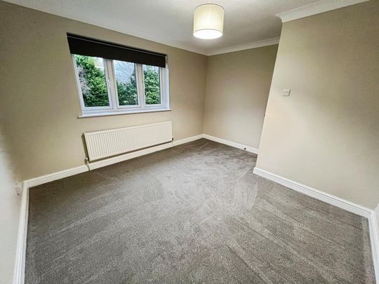 4 bedroom detached house to rent - Photo 1