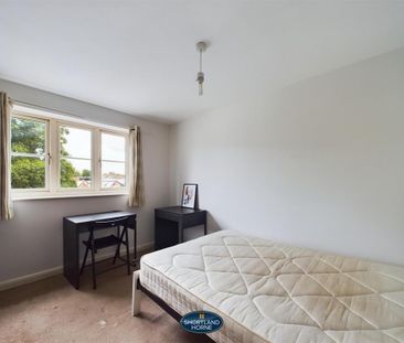 5 bedroom townhouse to rent - Photo 1