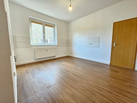 Schöne renovierte 3-Zimmer Wohnung mit Balkon - Foto 4