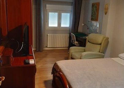 valencia, Valencian Community 46011