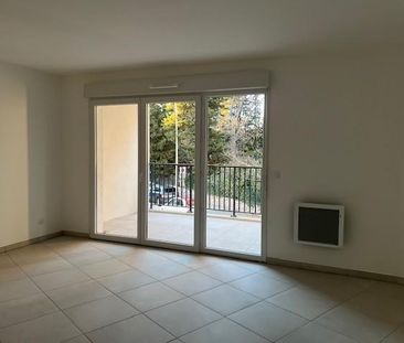 Location Appartement 2 pièces 42m² BRIGNOLES 83170 - Photo 1