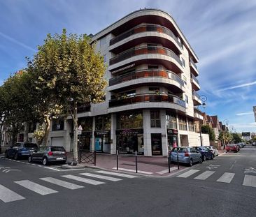 Location Appartement 1 pièce 29m² ENGHIEN LES BAINS 95880 - Photo 4