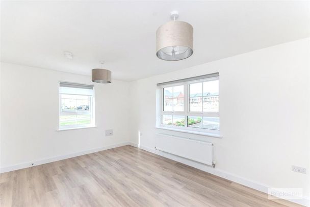 3 bedroom detached house to rent - Photo 1