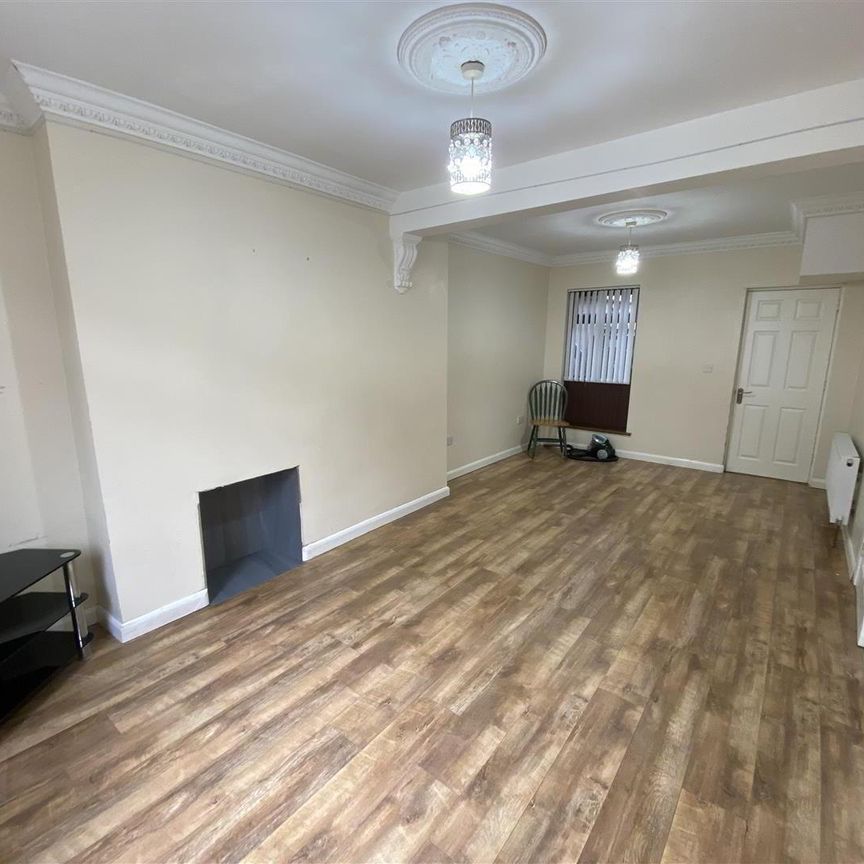8 Clonavon Avenue, BT62 3AE, Portadown - Photo 1