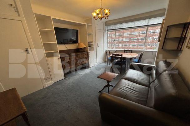 Highly desirable development with 24 hr concierge - Photo 1