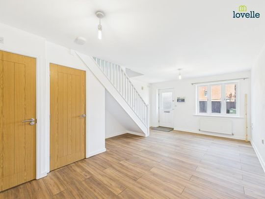 2 bedroom end of terrace house to rent - Photo 1