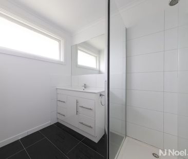 2/3 - 7 Stevens Road, VERMONT - Photo 2