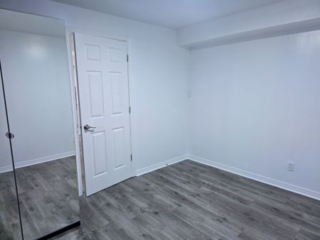 For Lease - 139 Cinrickbar Drive Unit# Lower, Toronto, Ontario - Photo 2