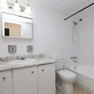 Bedford Court — 1 bedroom - Photo 3