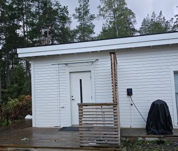 Högmora ringväg, Huddinge - Foto 1