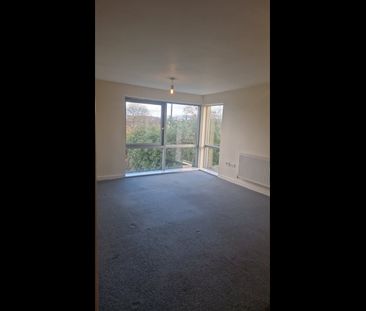 2 Bed Flat, Wyck Beck Road, BS10 - Photo 6