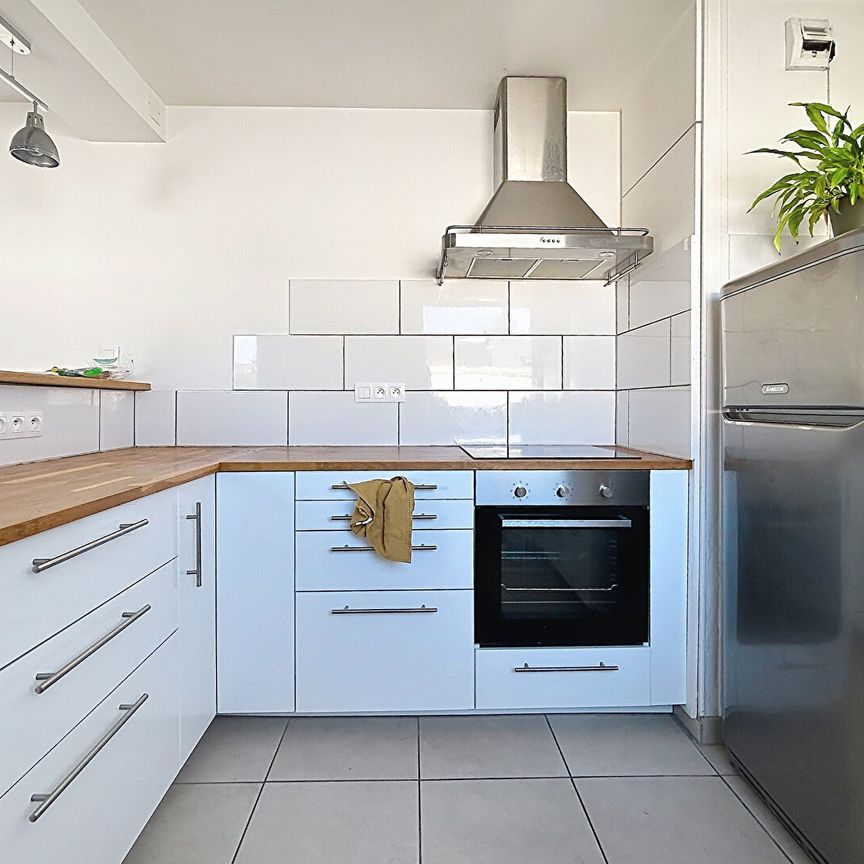 Appartement à louer - REIMS - AVENUE DE LAON - Photo 1