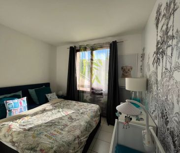 AIX EN PROVENCE - A LOUER - T2 - LA TORSE + GARAGE + TERRASSE - Photo 4