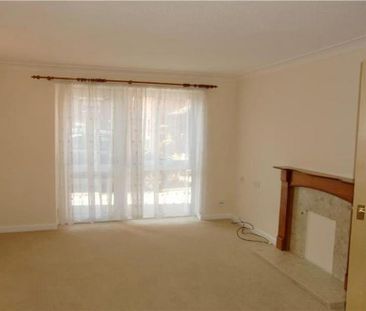 1 bedroom retirement property to rent - Photo 3